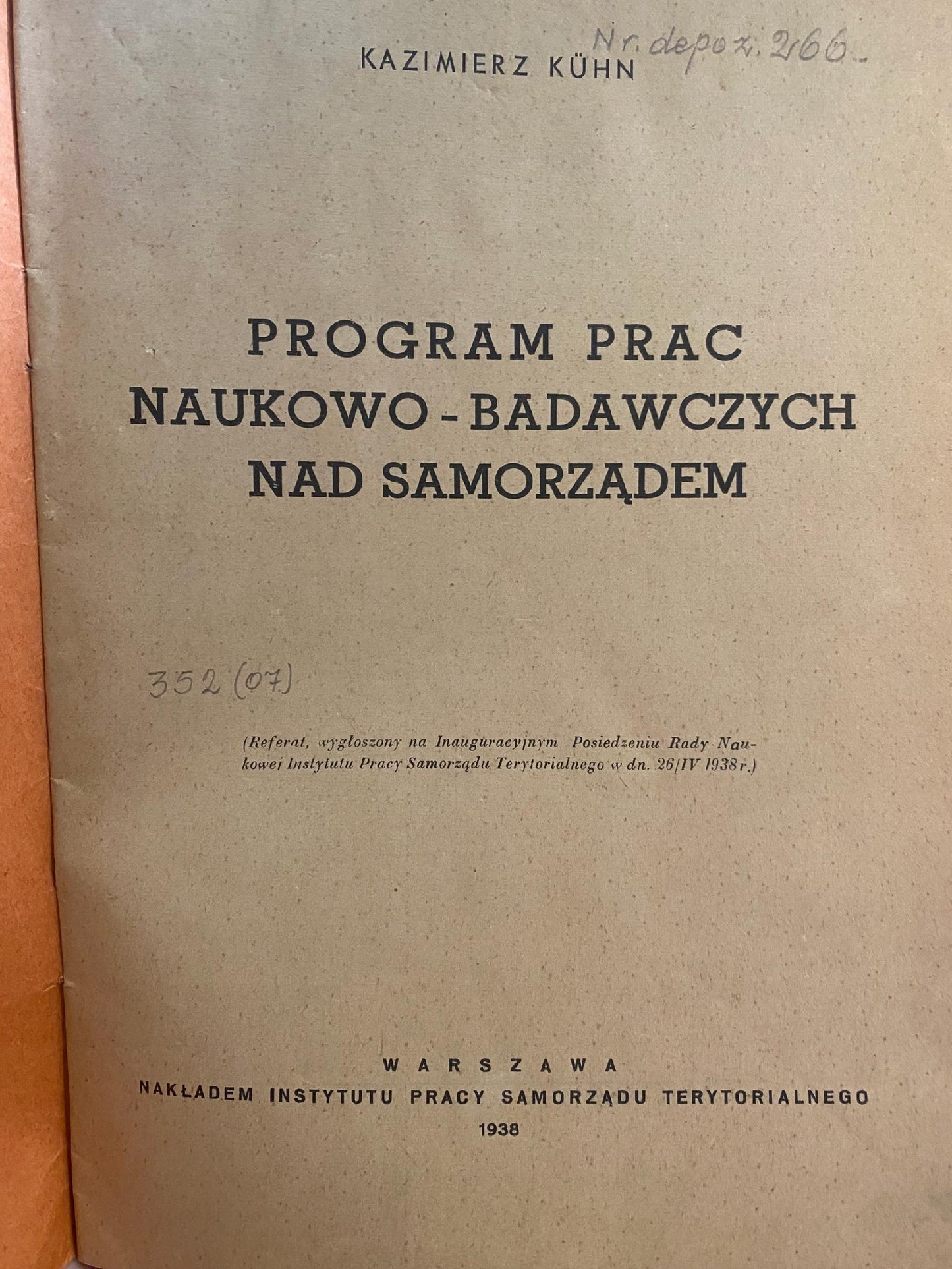 f736eecd582fbb8153700d81275d1799