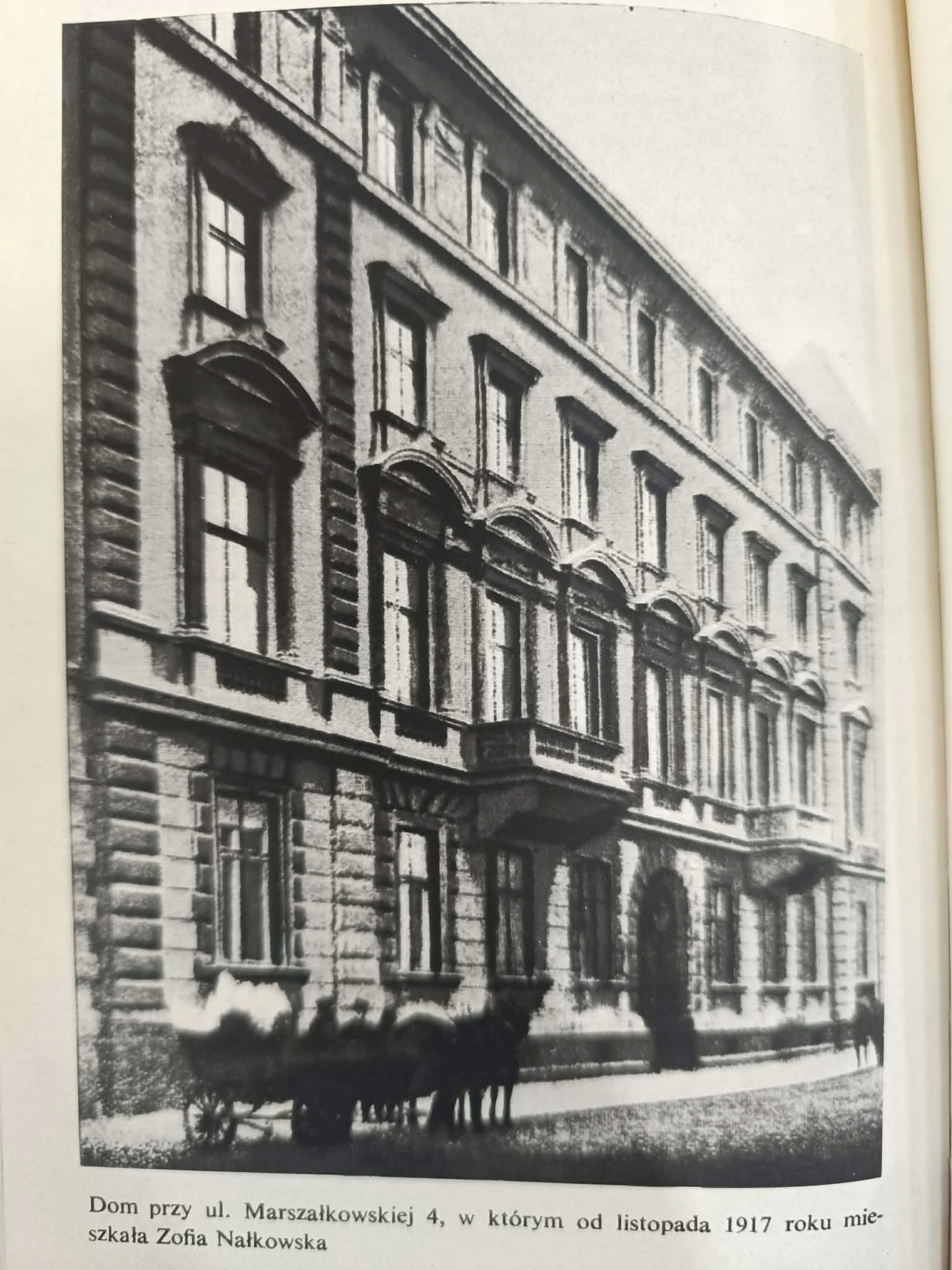 901b10eb7f49a55b0ff2457a898a44b1