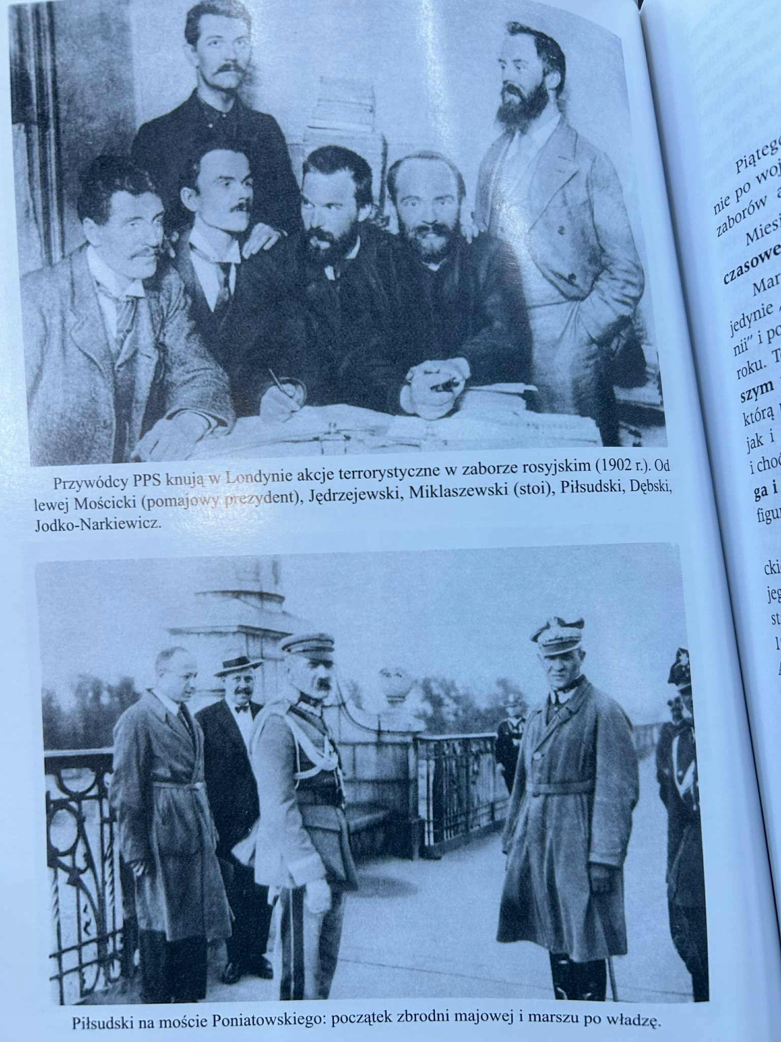 2325c566757173e8cbd2a4644444f318