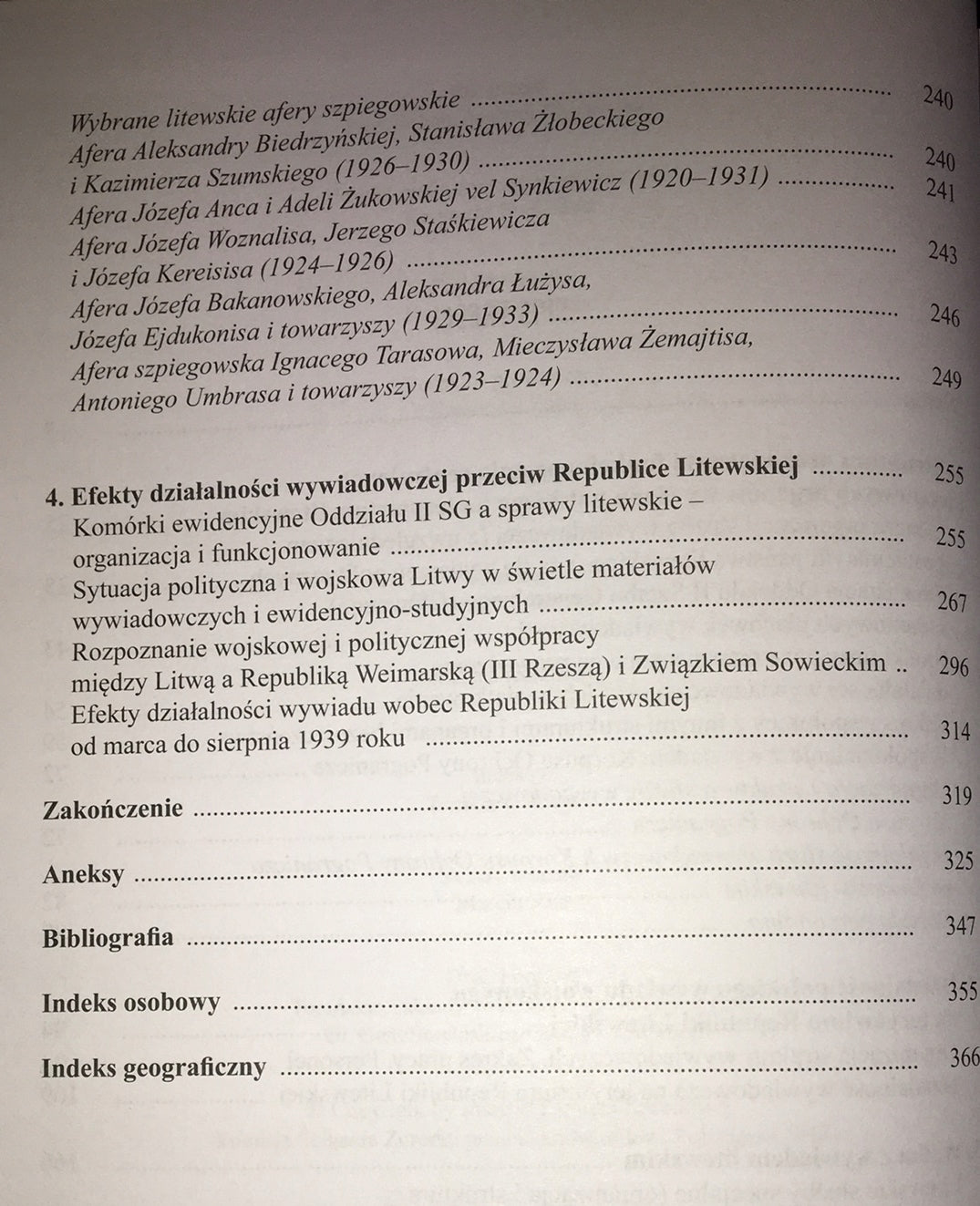 Tajny front niewypowiedzianej wojny T. Gajownik