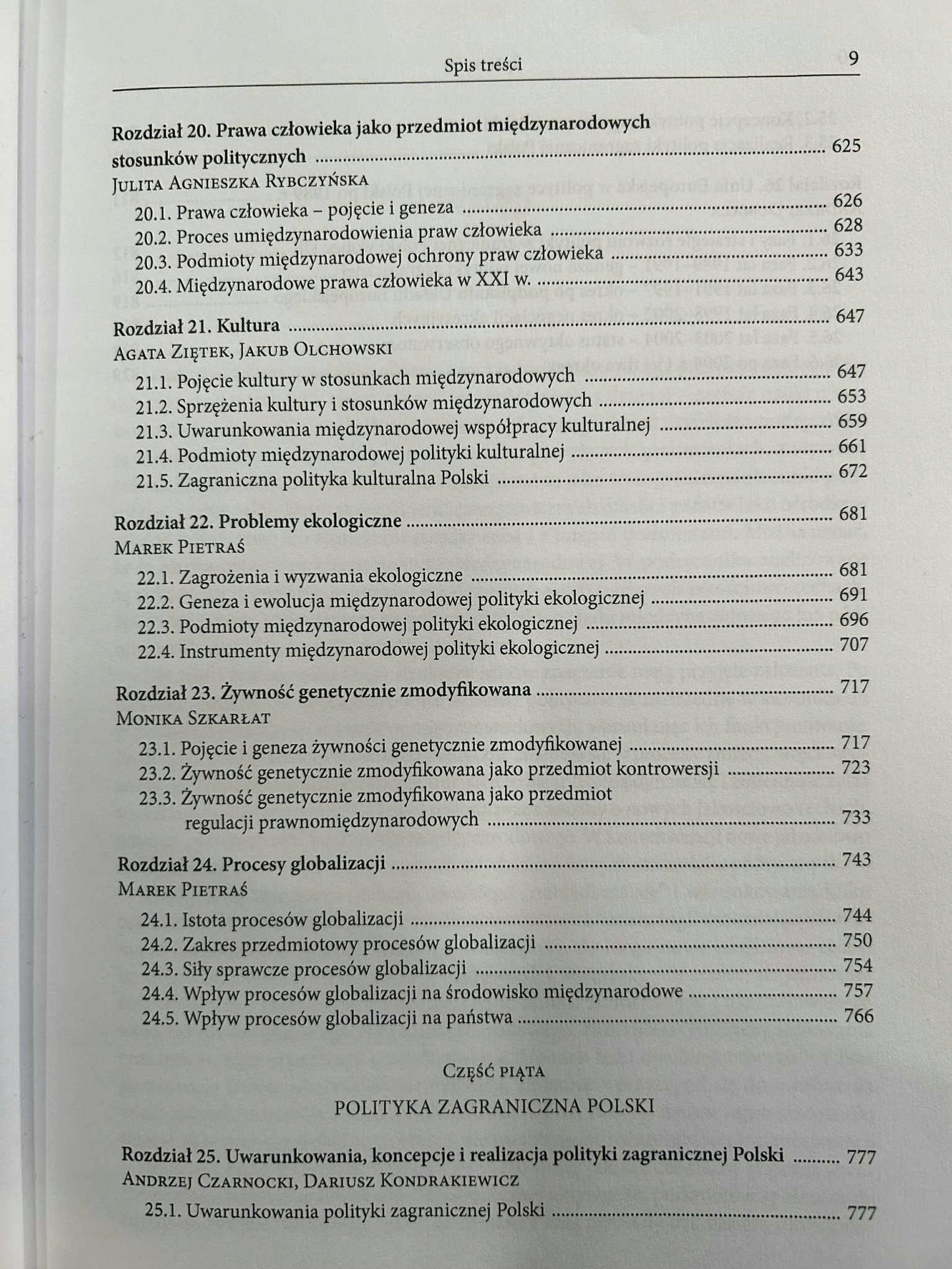 Międzynarodowe stosunki polityczne - red. Marek Pietraś
