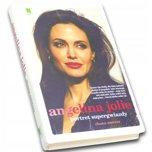 Angelina Jolie. Portret supergwiazdy Rhona Mercer