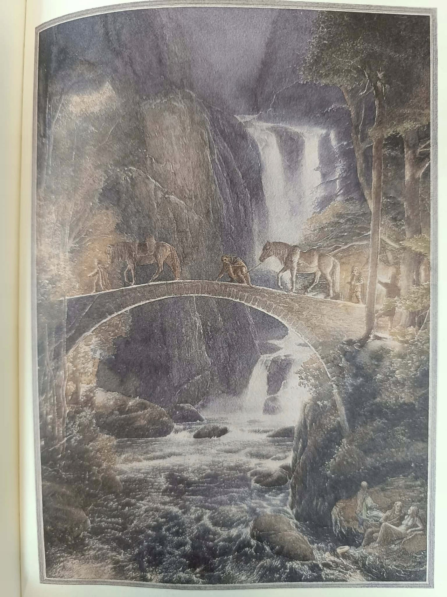 J.R.R. Tolkien, Hobbit albo tam i z powrotem [książka na prezent]