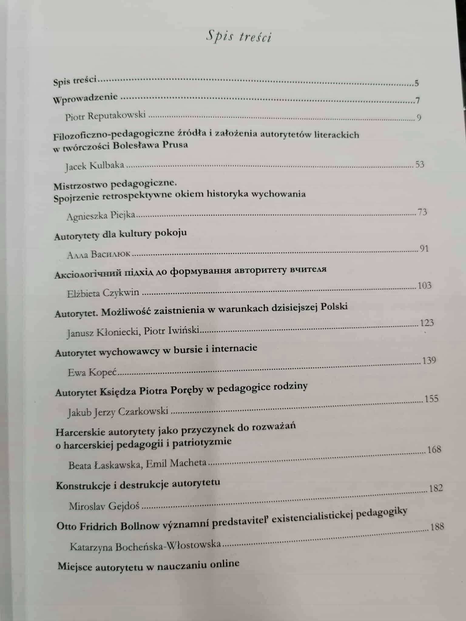 Autorytet w wychowaniu, red. K. Bocheńska - Włostowska, J.J. Czarkowski