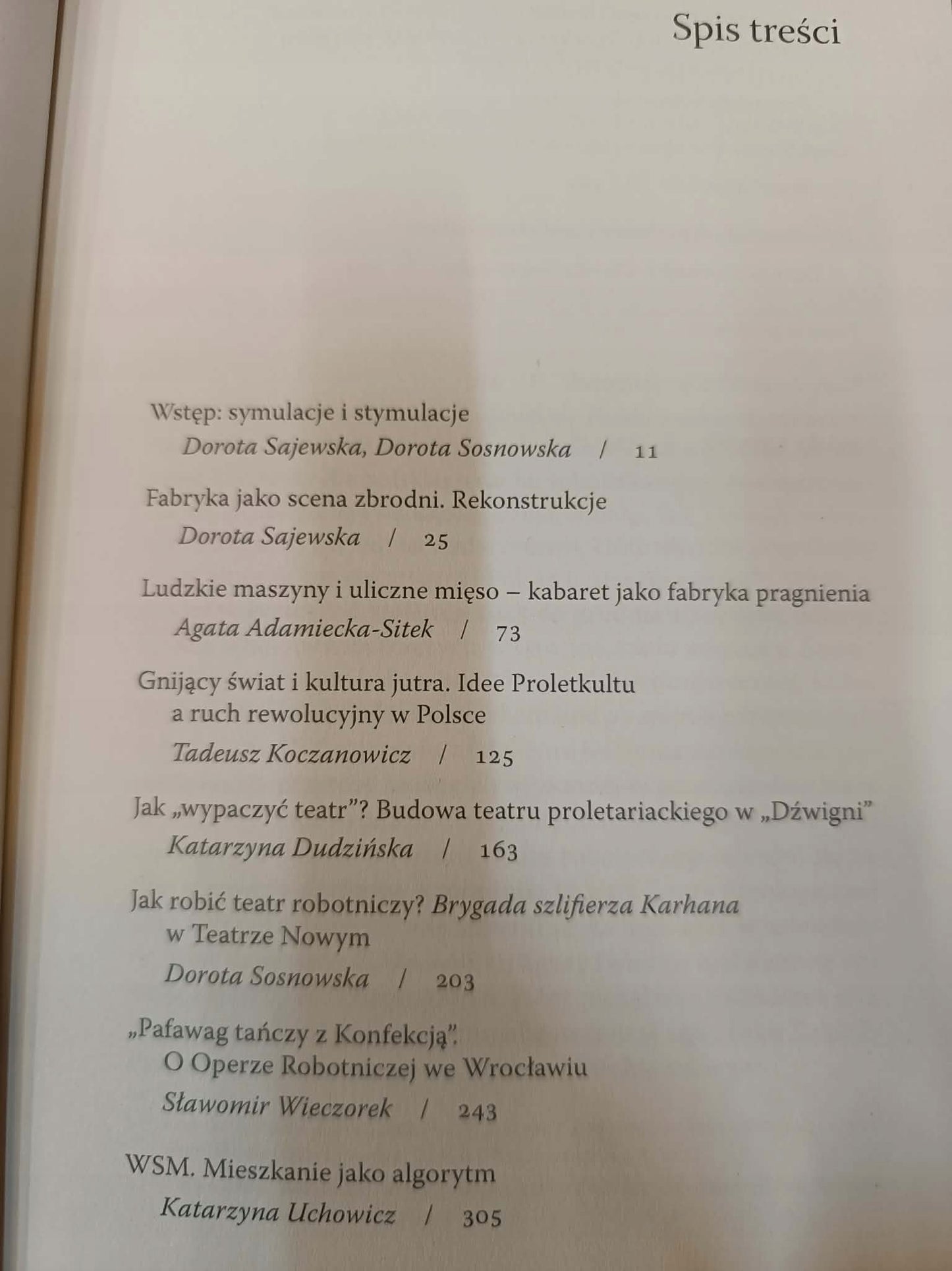 Robotnik Performanse pamięci, Praca zbiorowa
