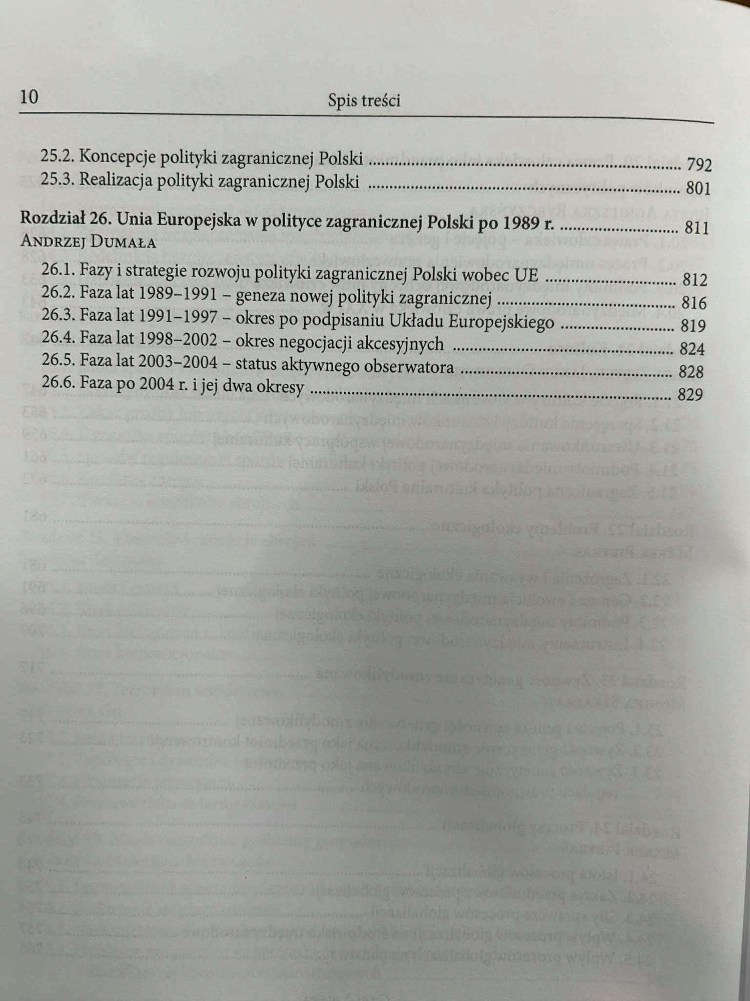 Międzynarodowe stosunki polityczne - red. Marek Pietraś