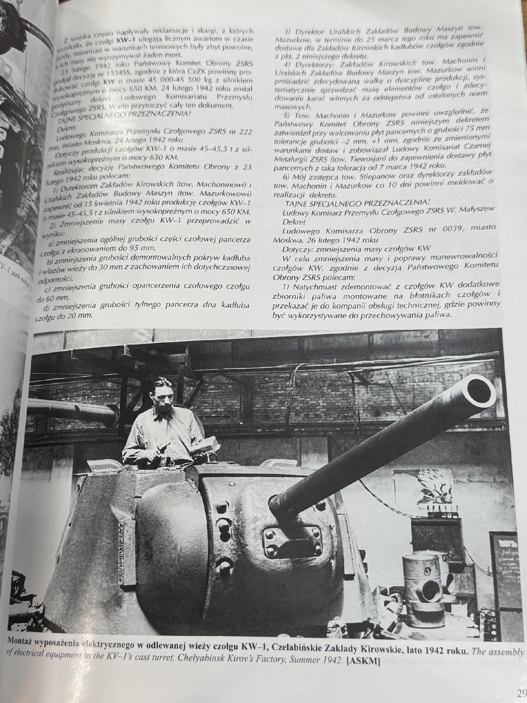 KW vol. II 1941-1944 Militaria 168 Maksym Kołomyjec