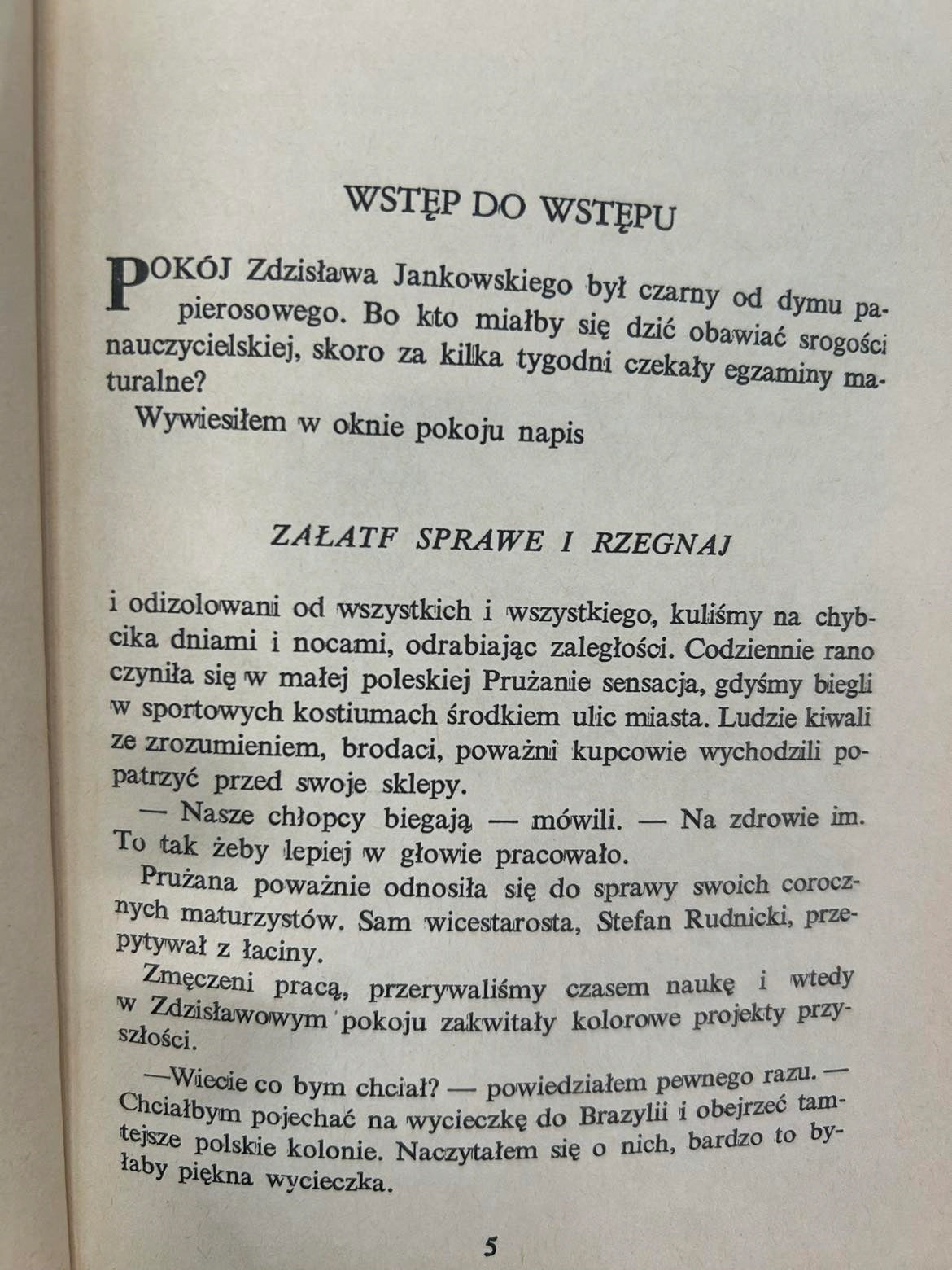 8587d75f0e7ac84ba34241bef5ec72e4