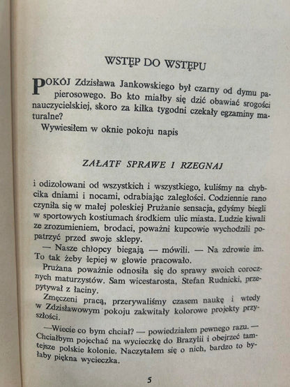 8587d75f0e7ac84ba34241bef5ec72e4