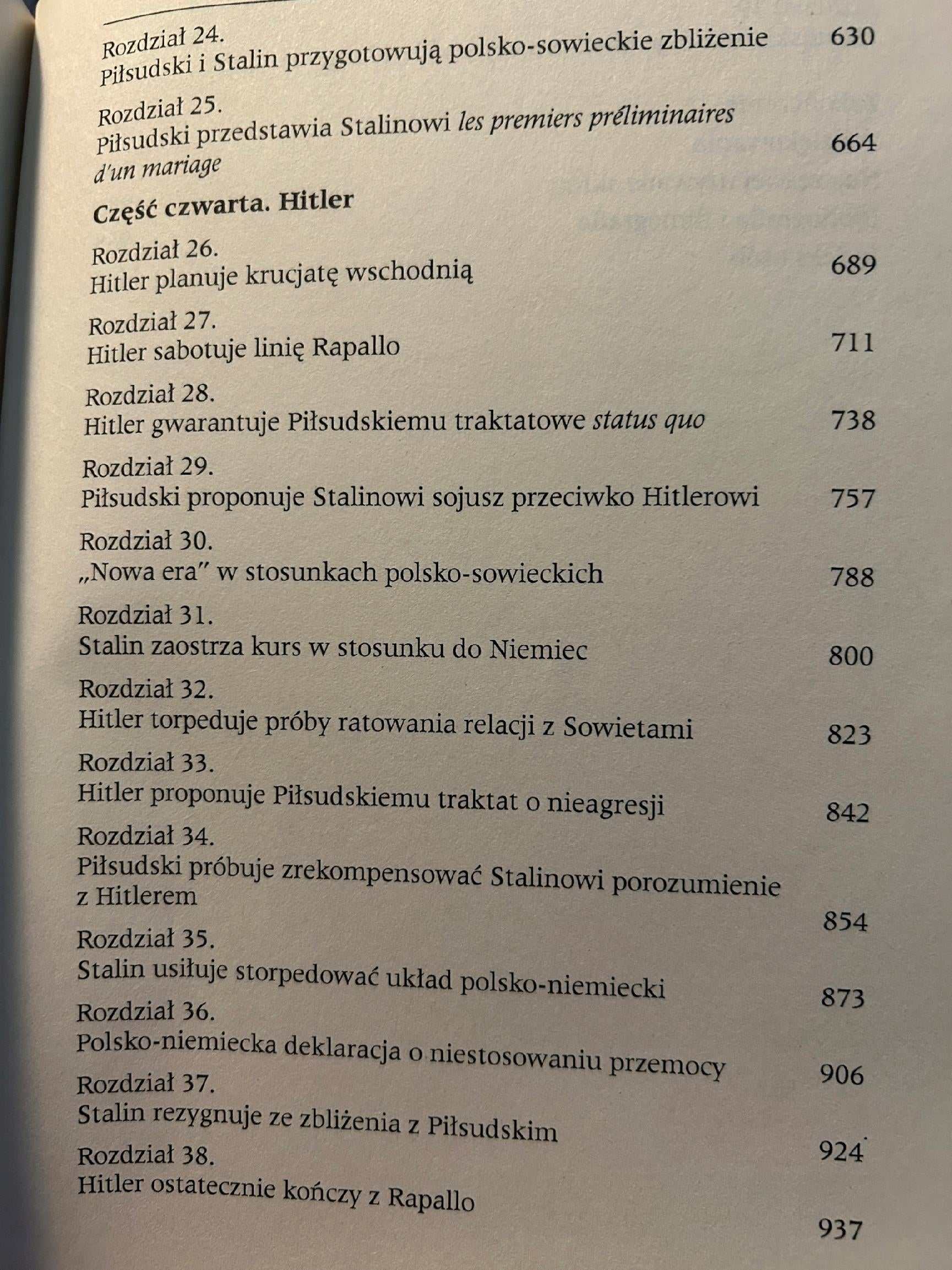Piłsudski między Stalinem a Hitlerem - Krzysztof Grzegorz Rak