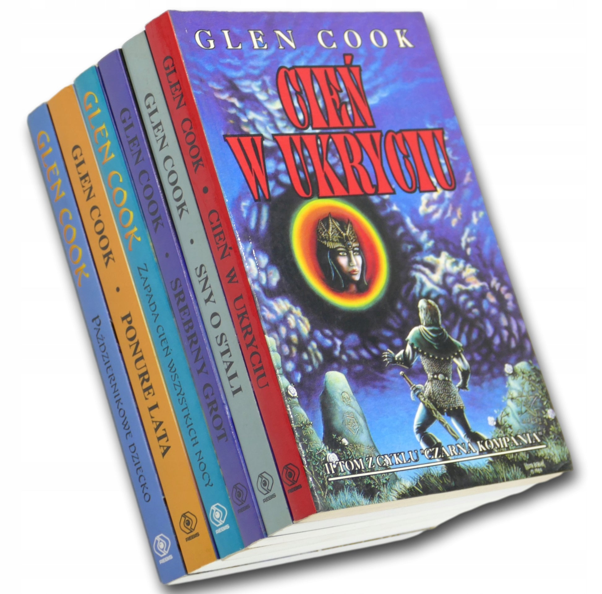 Glen Cook x6 Przedziwne dziecko, Ponure lata, Srebrny grot, Sny o stali
