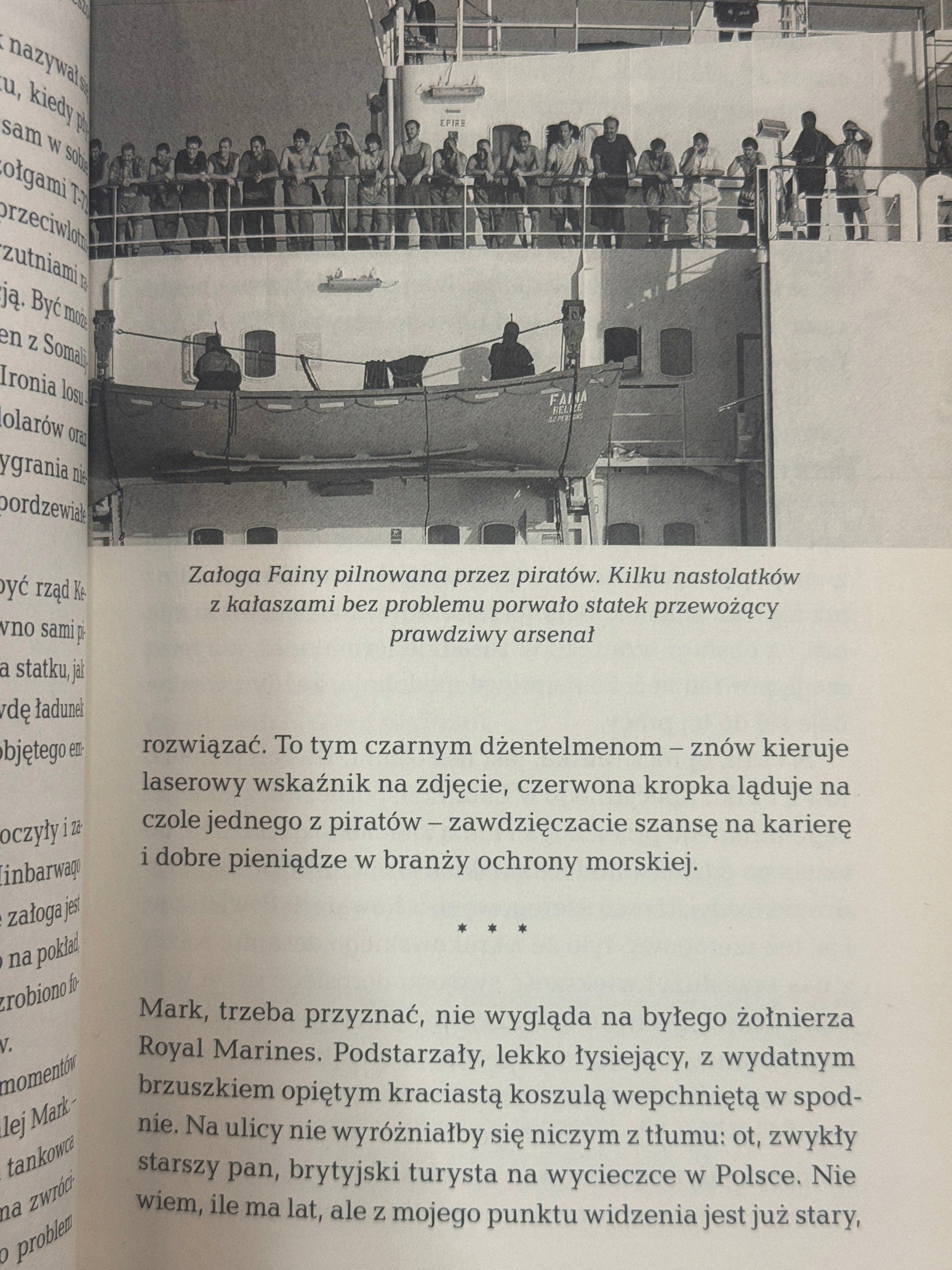 Obrońcy mórz. Piraci, morscy terroryści i polski oficer ochrony statków