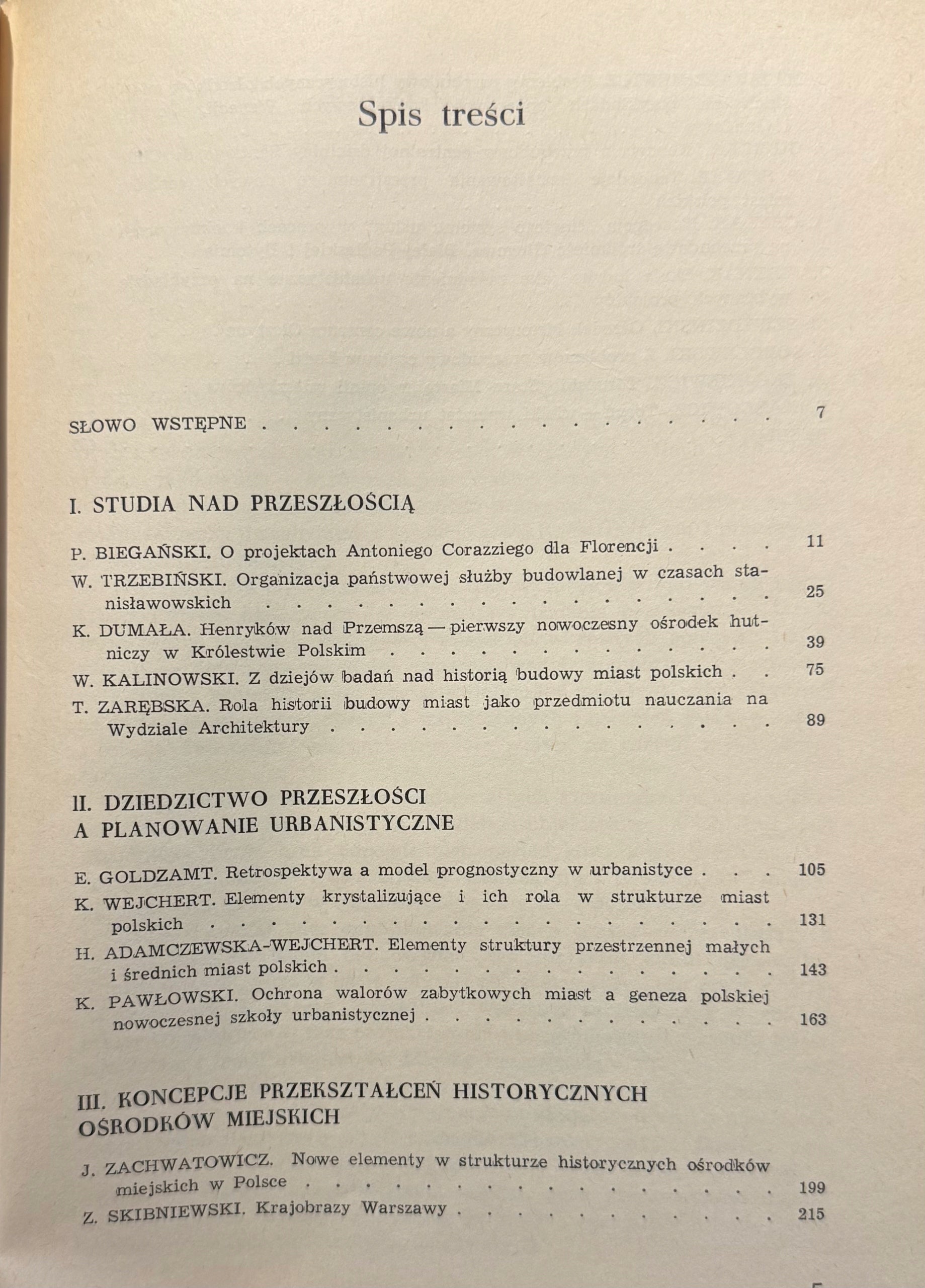 Przeszłość a jutro miasta Szkice urbanistyczne Praca zbiorowa