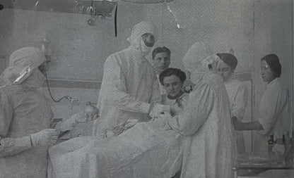Jerzy Supady Choroby dzieci a medycyna w Łodzi na przełomie XIX I XX wieku.