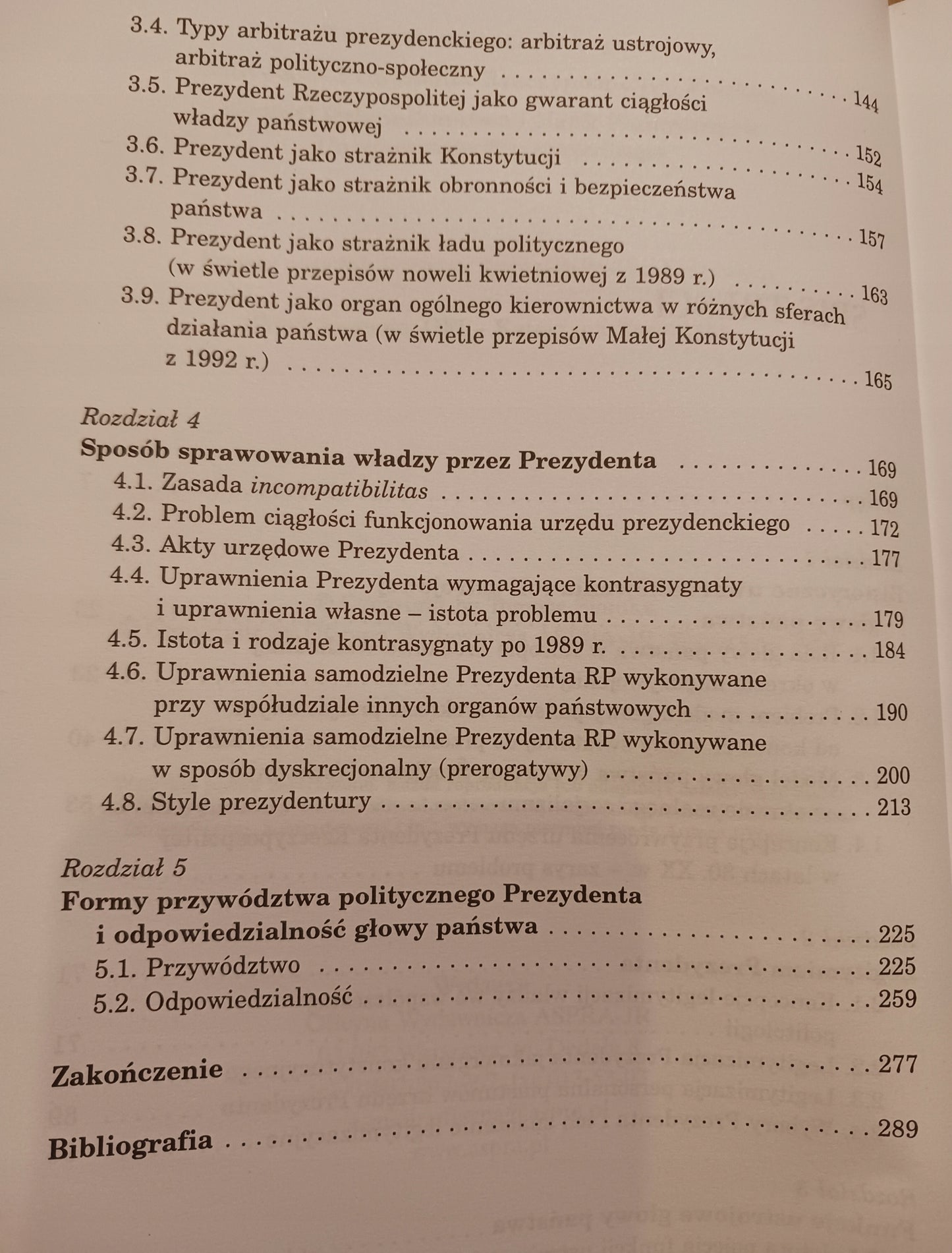 Prezydent Rzeczypospolitej po 1989 Ujęcie porównawcze Tomasz Słomka