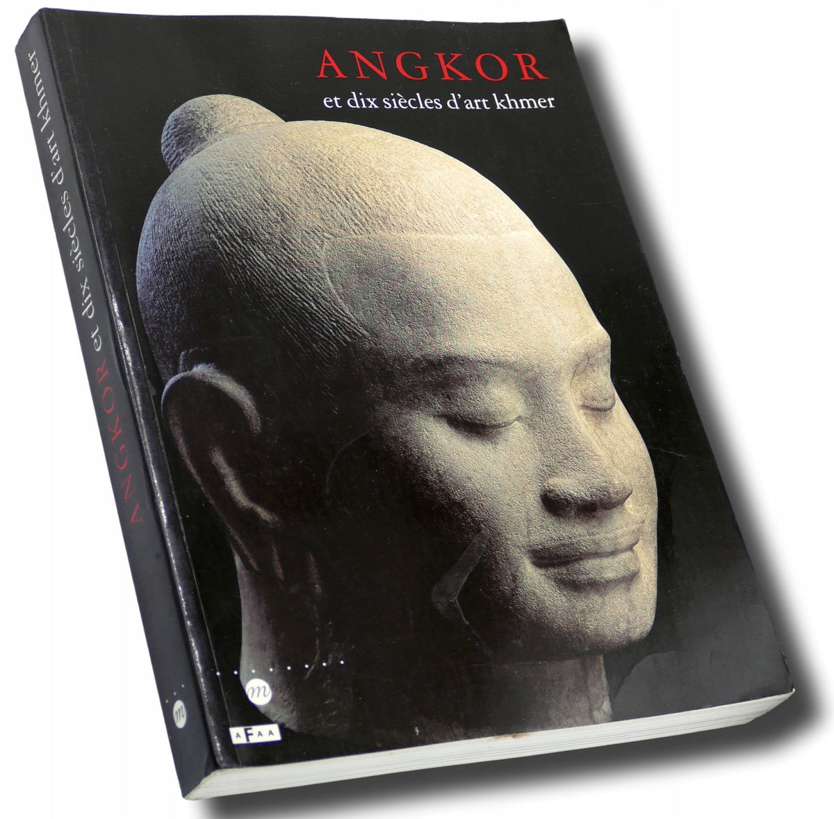 Angkor et dix siecles d'art khmer [katalog]