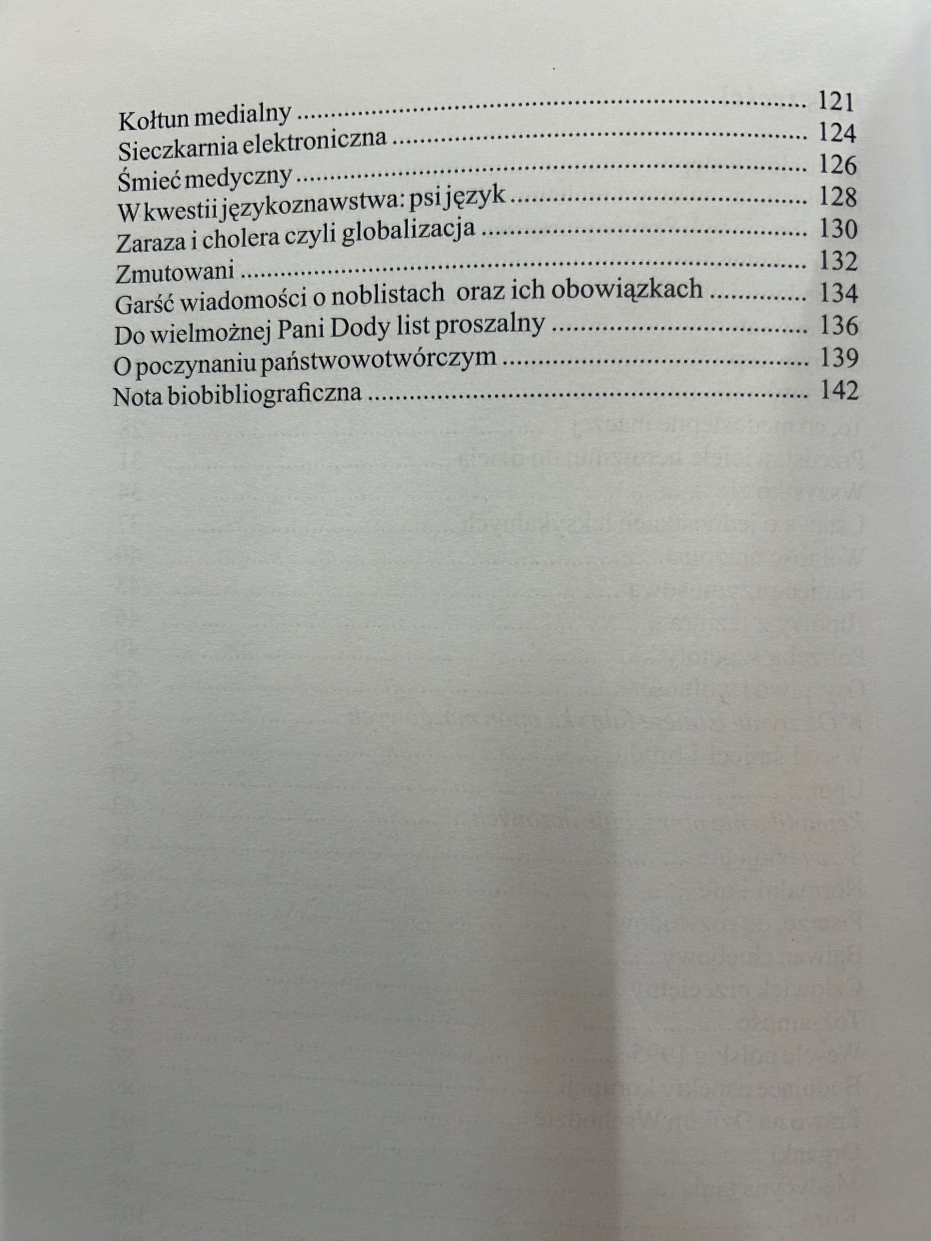 Oścień w mózgu. Felietony wybrane - Anatol Ulman