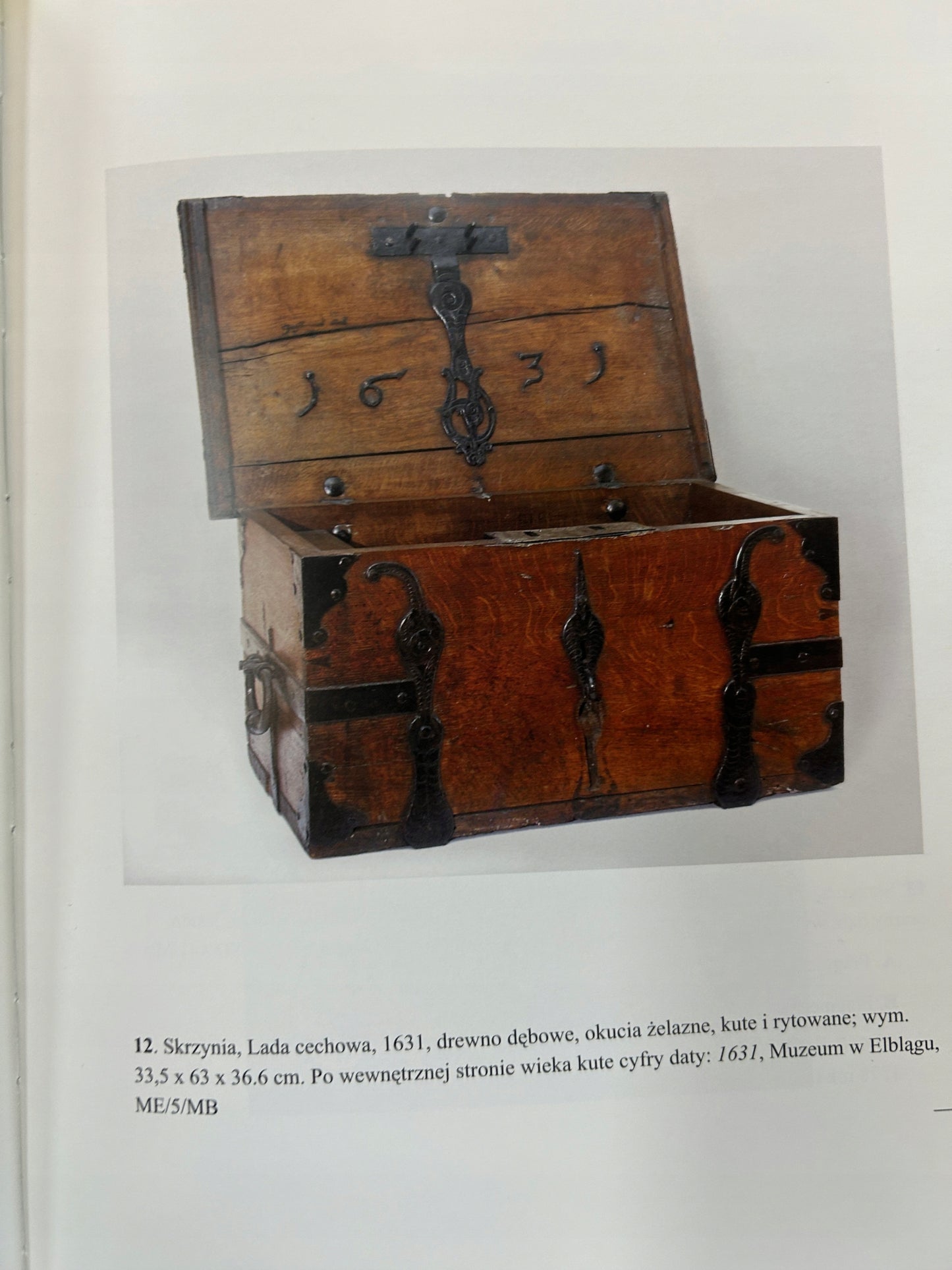 Meble elbląskie XVII i XVIII wieku - Czesława Betlejewska