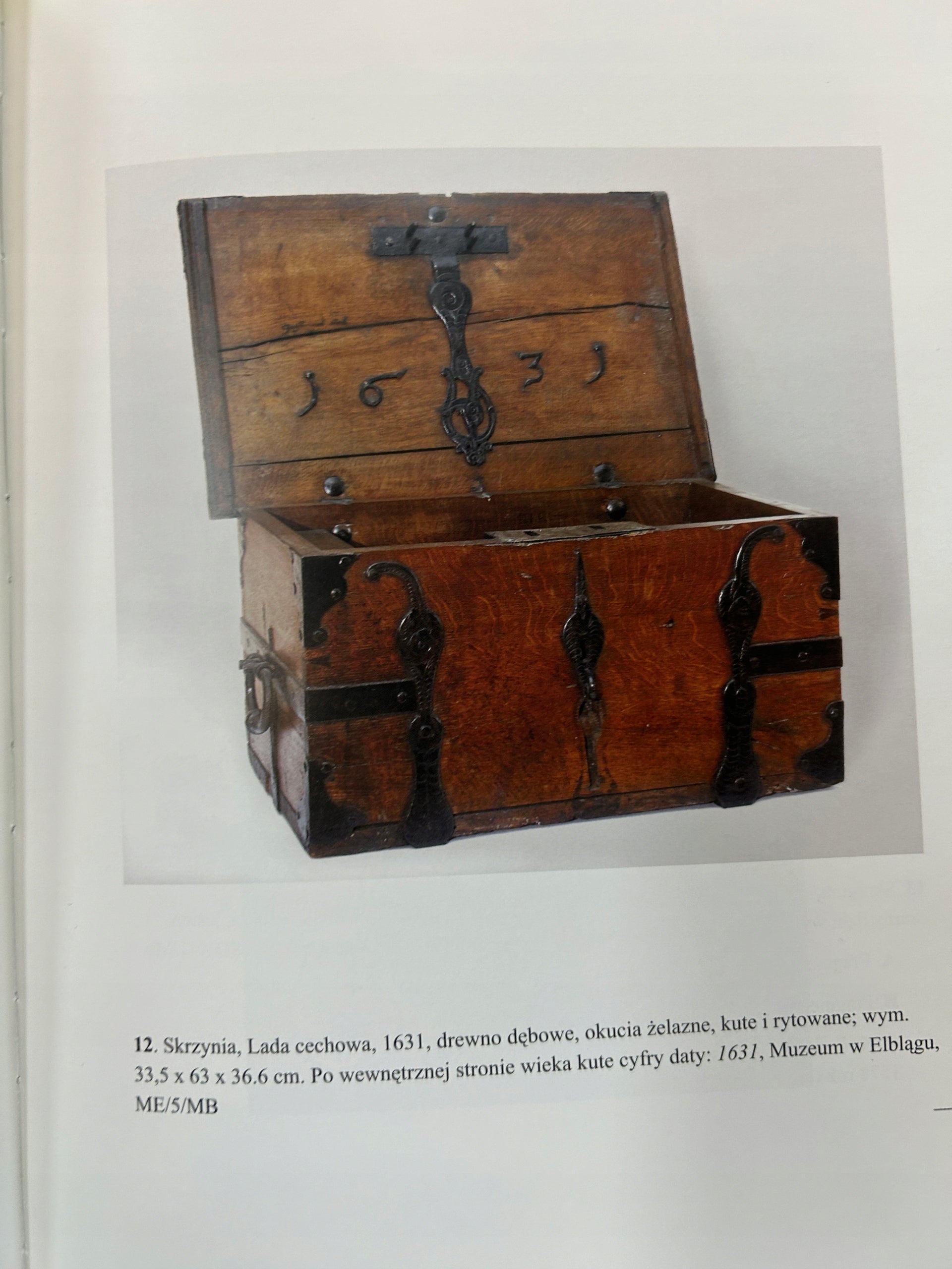 Meble elbląskie XVII i XVIII wieku - Czesława Betlejewska