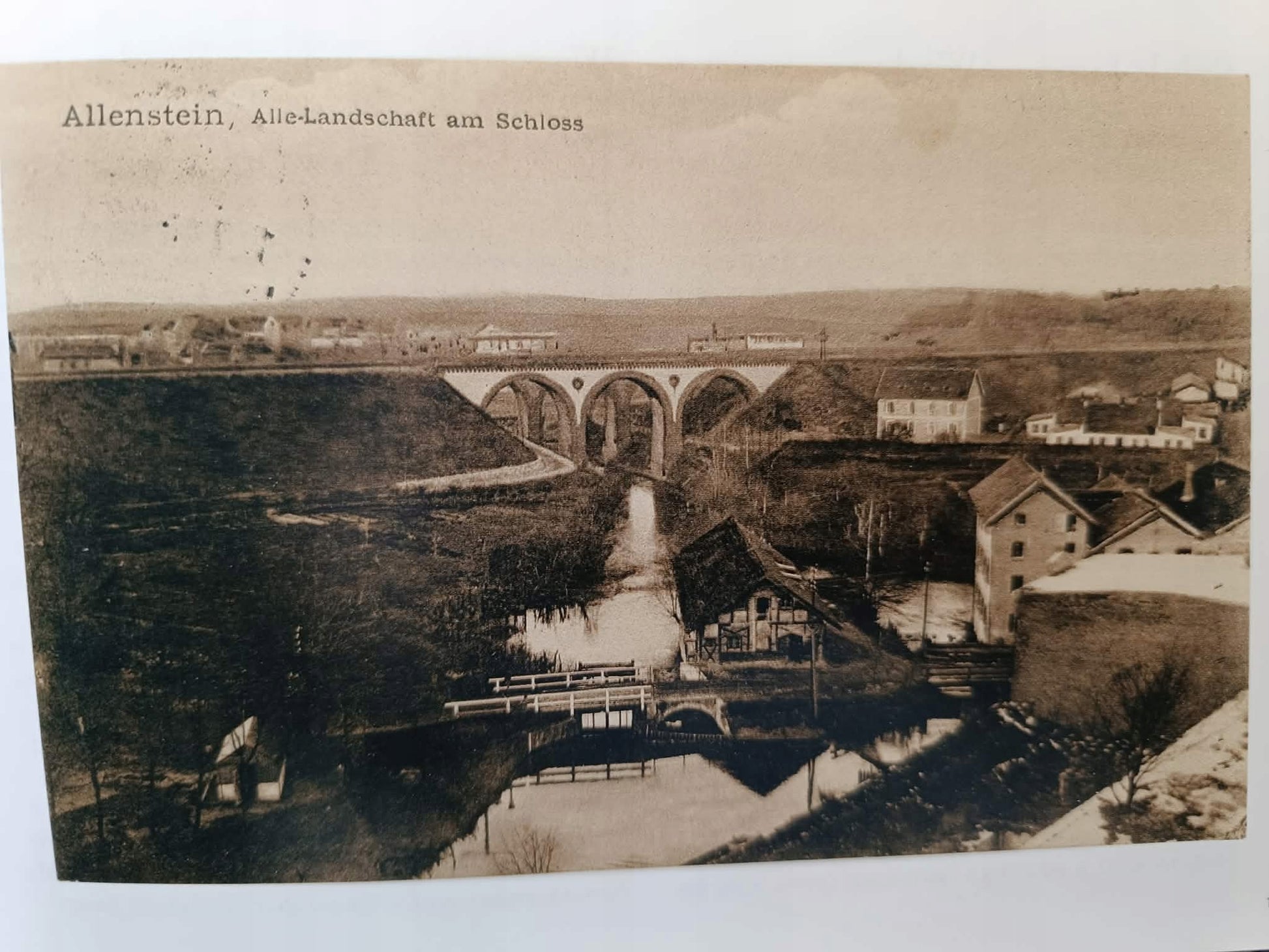Wojciech Kujawski Łyna - Wadąg. Szlak wodny/ Ein Wasserweg Ilustrowany