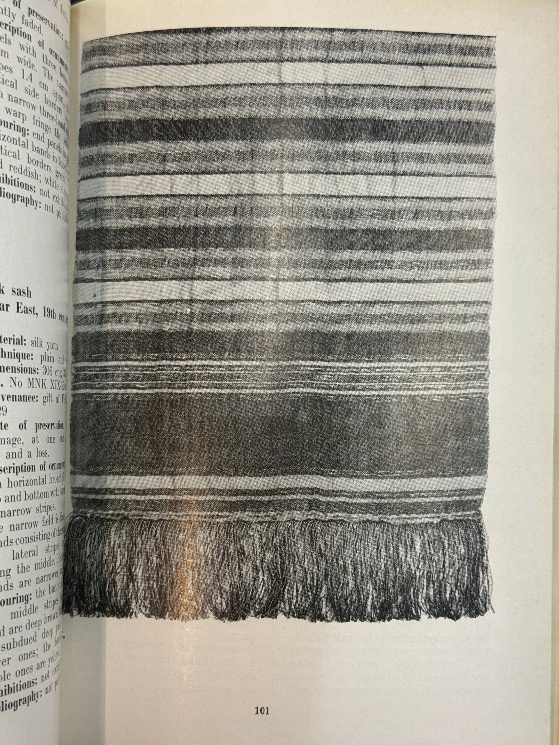 Taszycka Maria Pasy wschodnie 1. Tom IV. Pasy kontuszowe