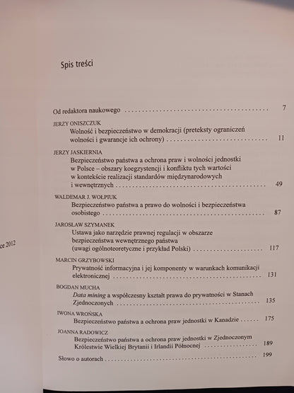f1222379533d6377127d11bcb43168aa