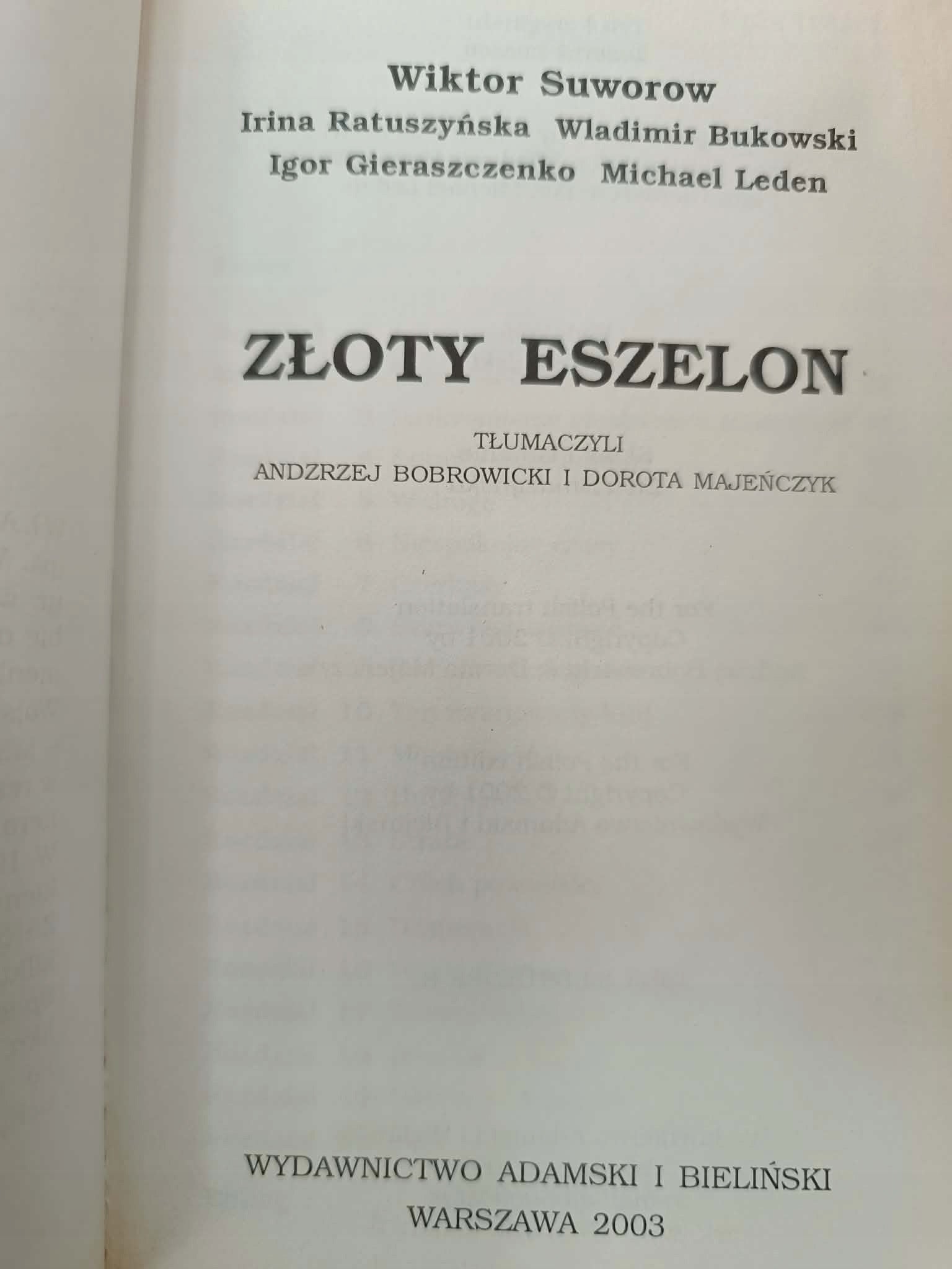 Zestaw 8 książek, Wiktor Suworow
