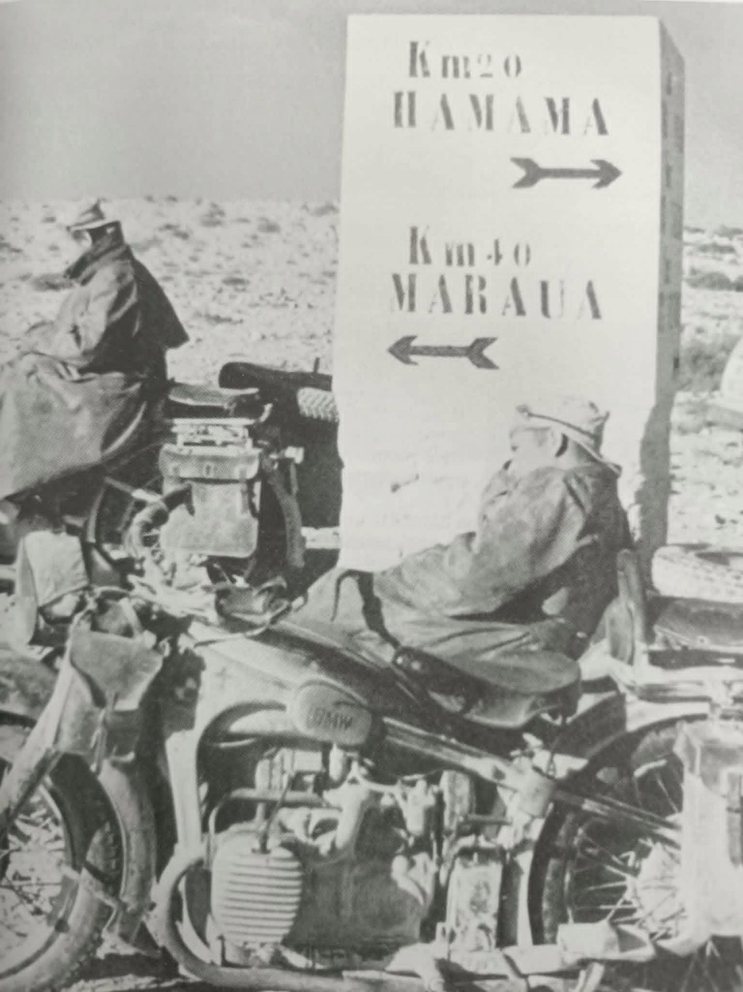 Janusz Piekałkiewicz, MOTOCYKLE BMW R12/R75 W II WOJNIE ŚWIATOWEJ