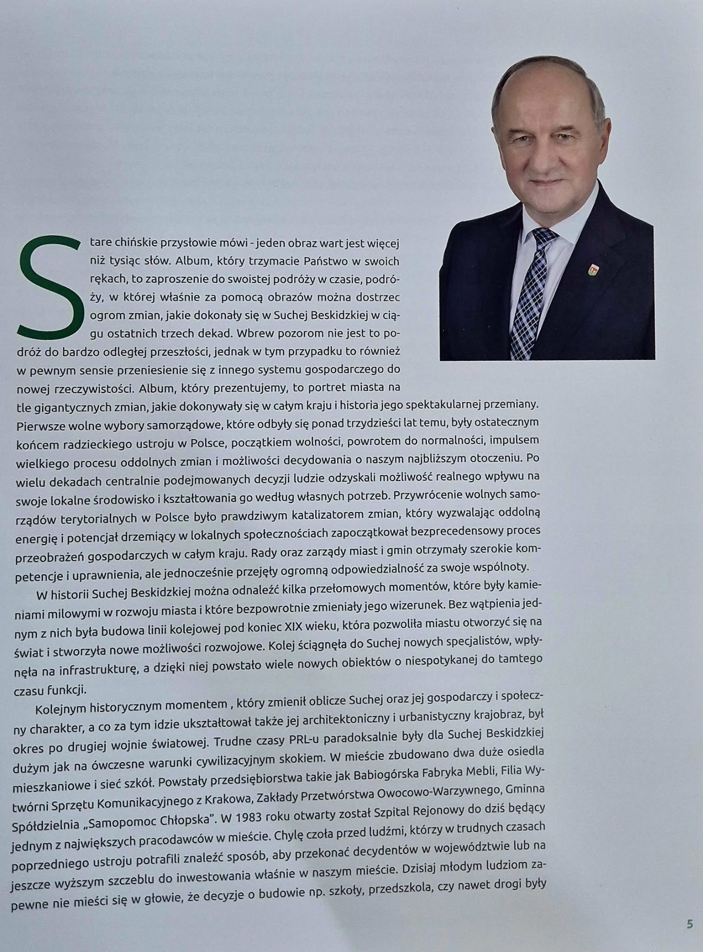 Sucha Beskidzka na fotografiach Spacerem przez trzy dekady [album]