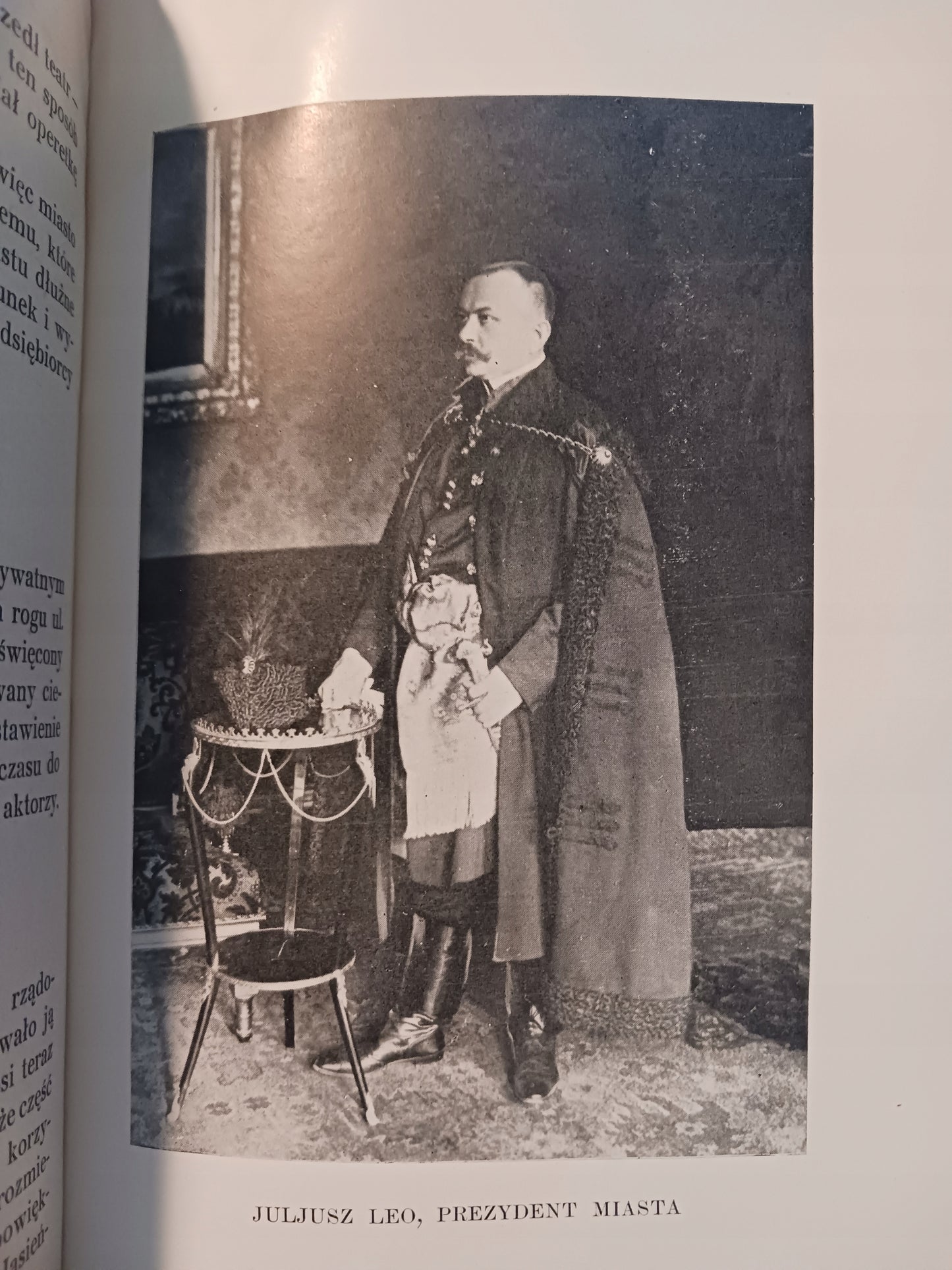 Kronika Krakowa z lat 1918-1923 Klemens Bąkowski [wydanie z roku 1925]