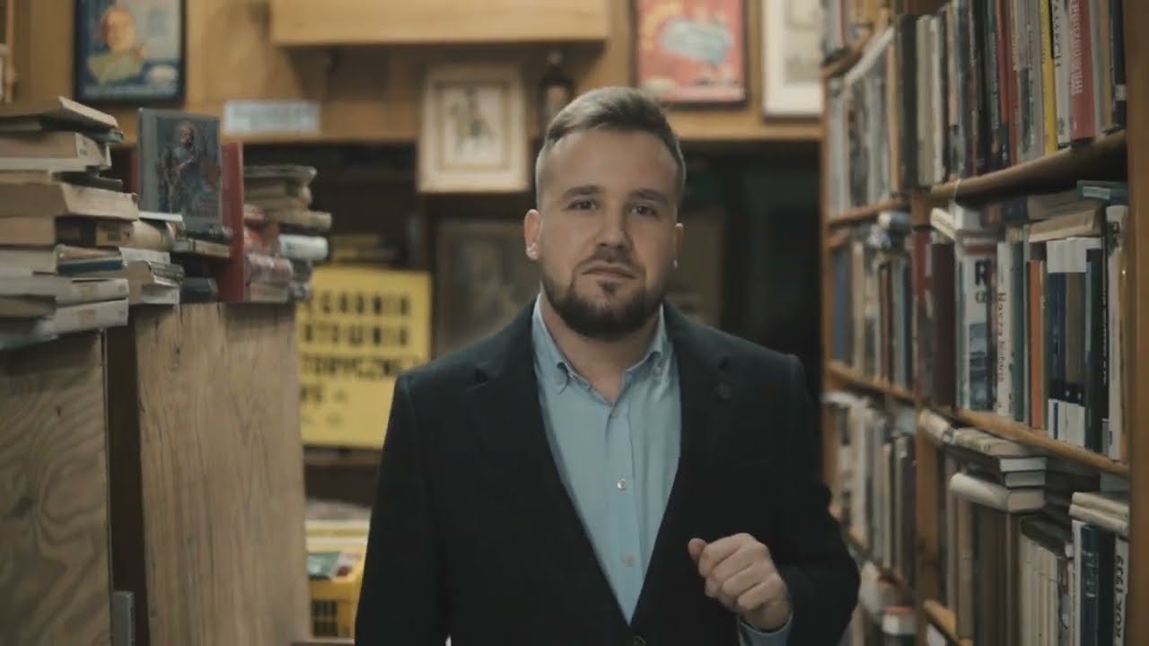 Załaduj film: 