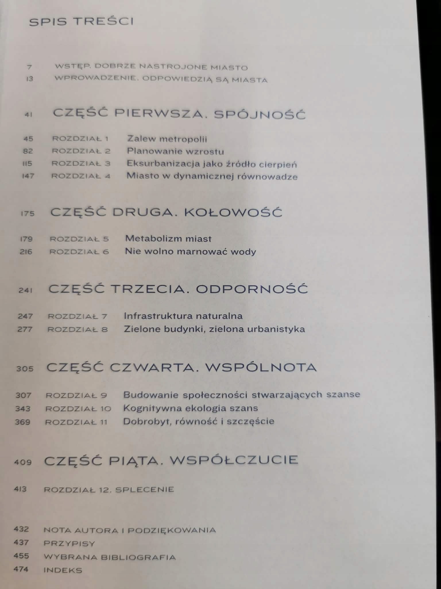 Dobrze nastrojone miasto, Jonathan F. P. Rose