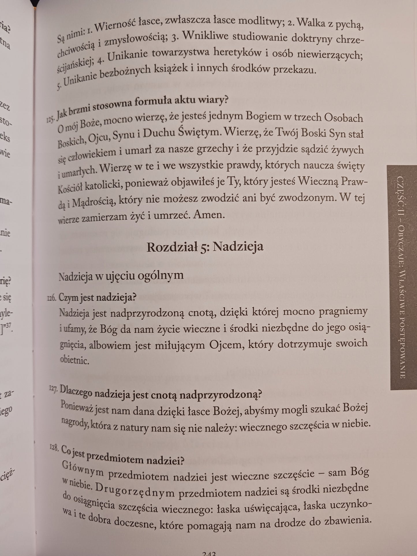 Credo. Kompendium wiary katolickiej biskup Athanasius Schneider