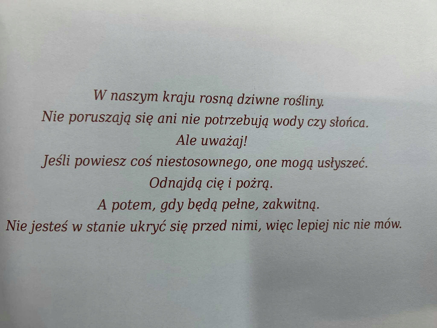 Czerwone króliki - RongRong Luo