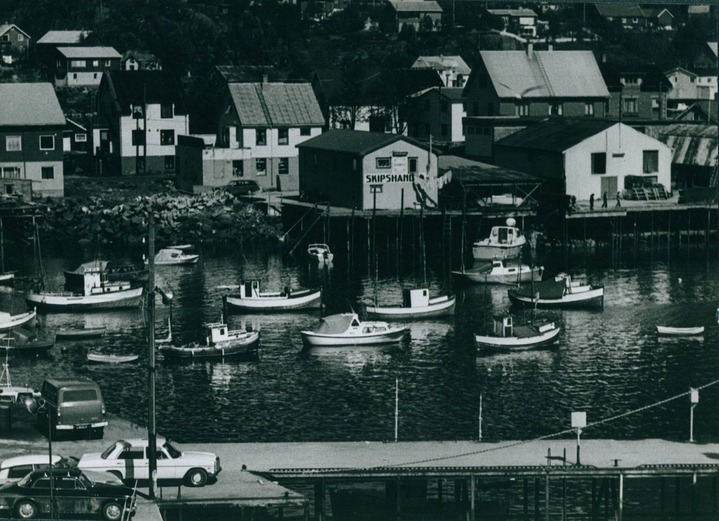 fb22ac5ac1c2b5cb2b15d13fde3b5b85