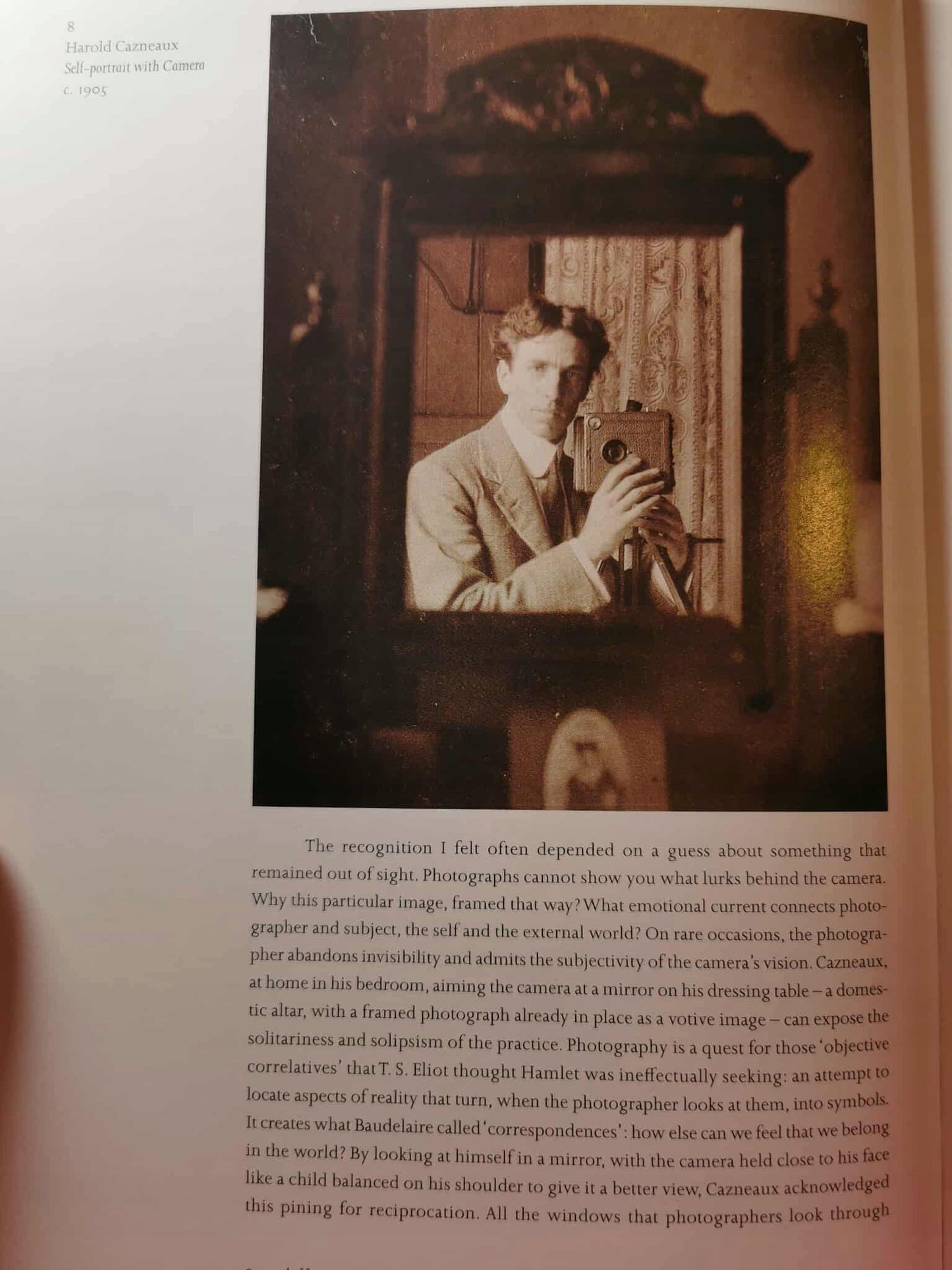 At Home in Australia, Peter Conrad (w języku angielskim)