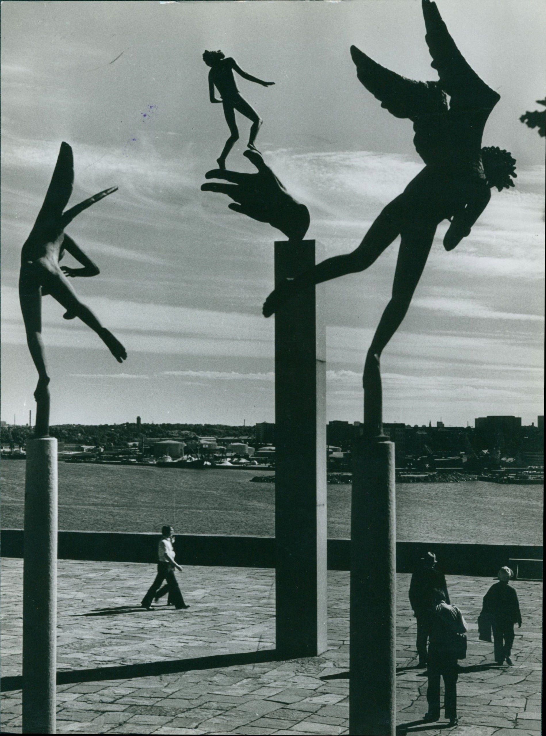 4db1aa7f6b1a0068685f25689031af76