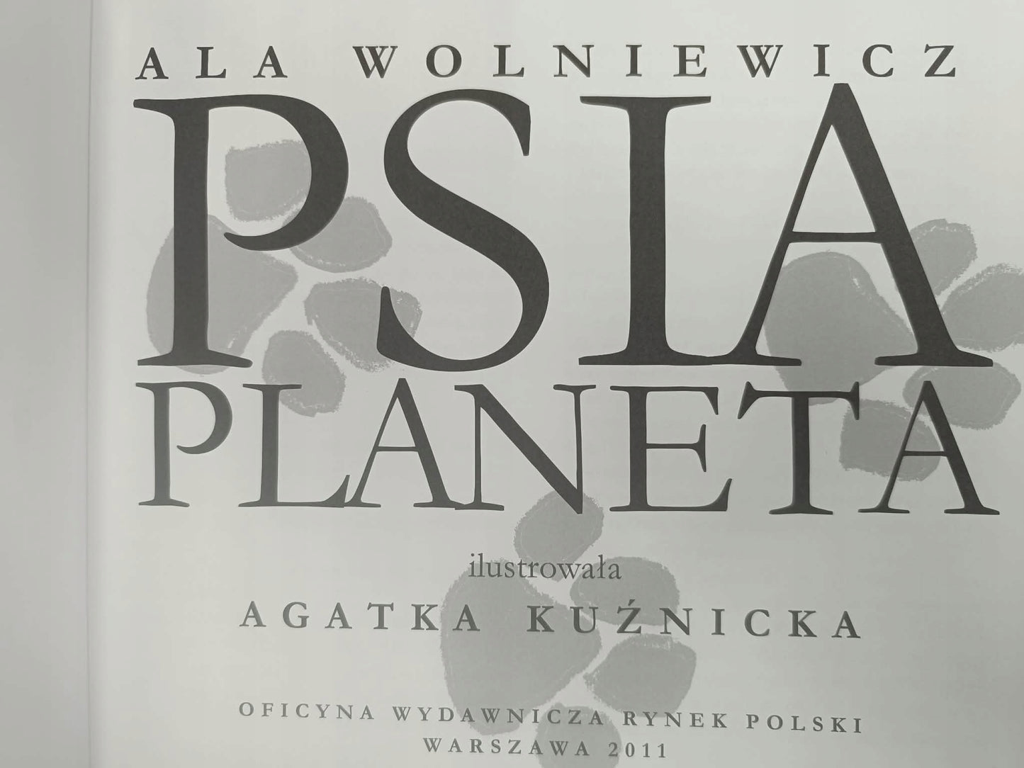 Psia planeta, Ala Wolniewicz