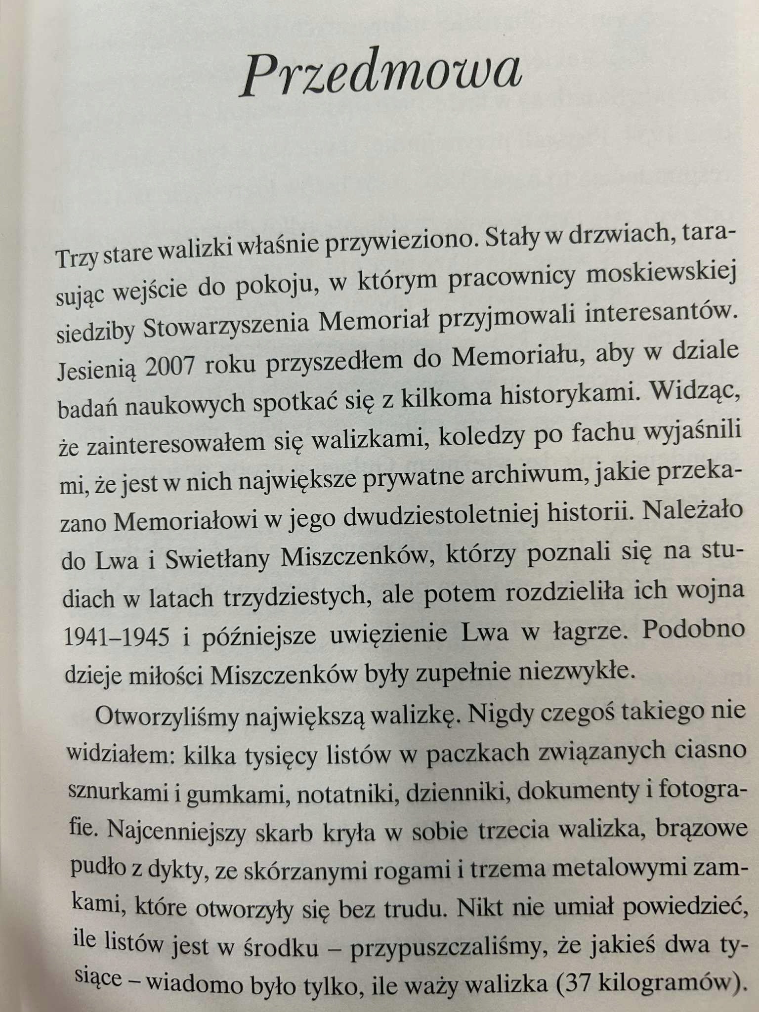 Poślij chociaż słowo. Opowieść o przetrwaniu i miłości w gułagu - O. Figes