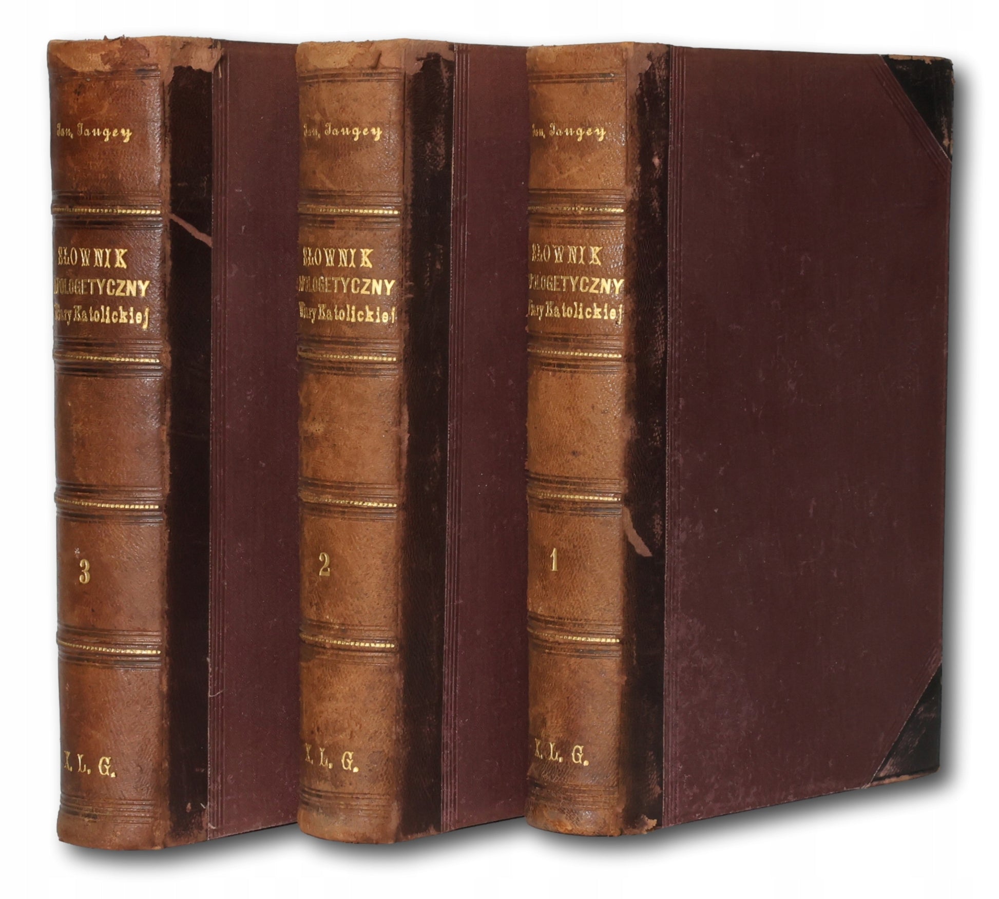 e1bc7075e12c63b612f9792604d9d8ef